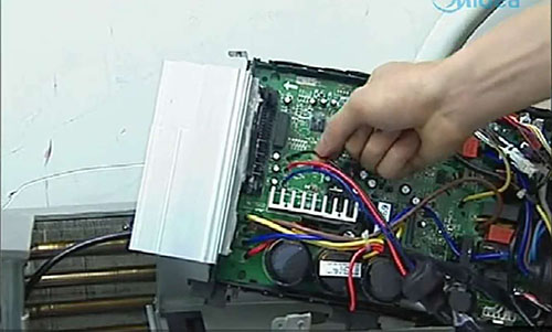 梧州美的空调电话是多少